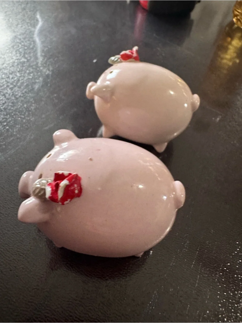 vintage Josef Originals ceramic pig salt and pepper shakers w/red rose details